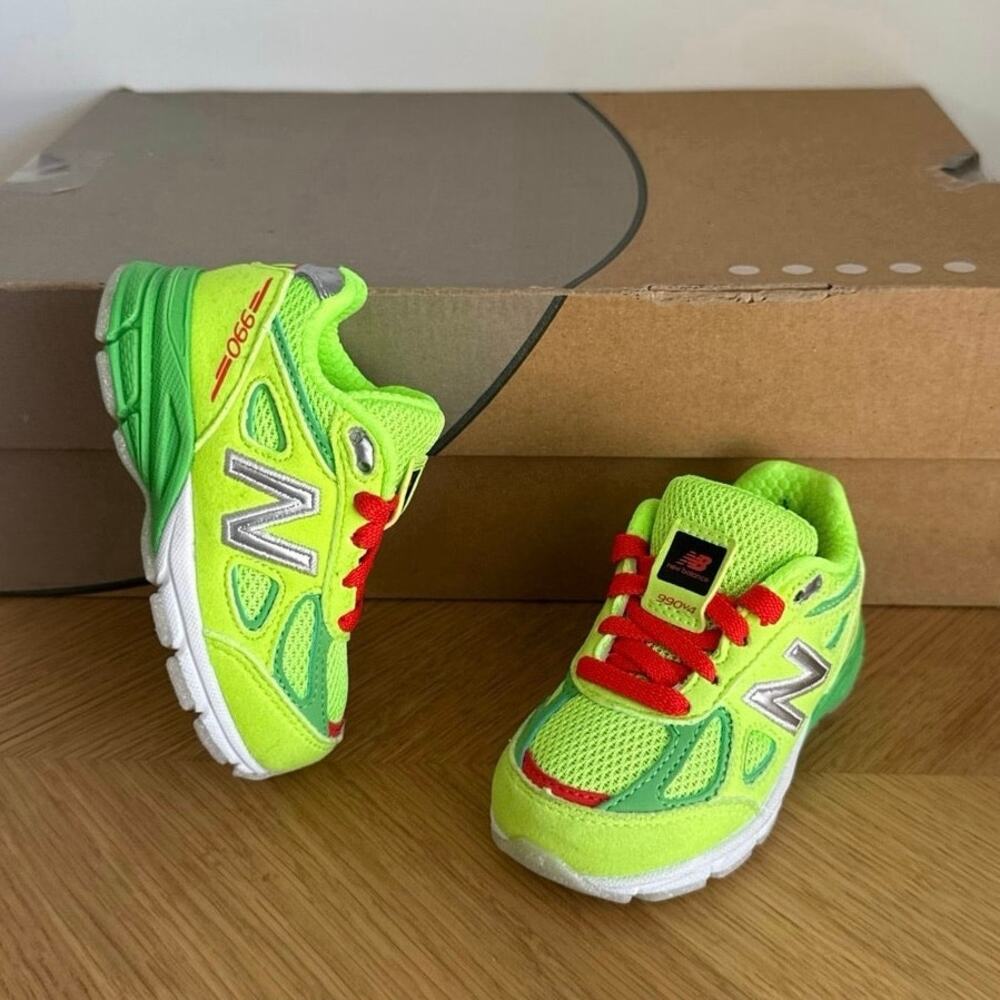 New Balance 990 V4 DTLR Exclusive ‘Festive’ Toddler Sneakers- SZ 4 C